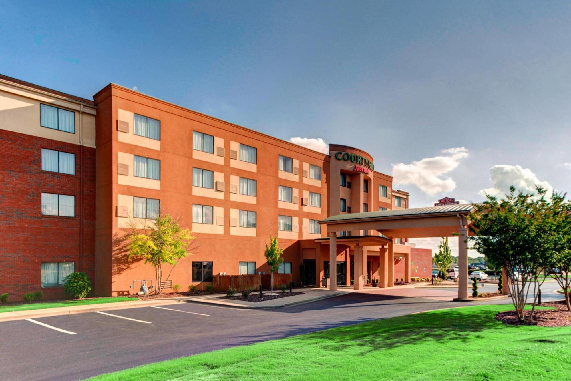 Courtyard By Marriott Anniston Oxford Otel Dış mekan fotoğraf